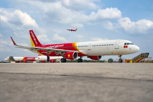 Ưu đãi có đôi, đặt vé bay thôi: Vietjet cùng Vinpearl tung đại khuyến mại mừng Quốc khánh 2/9 - Ảnh 1.