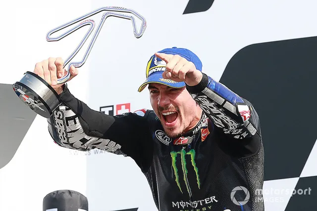 Maverick Vinales về nhất tại GP Emilia-Romagna - Ảnh 1.