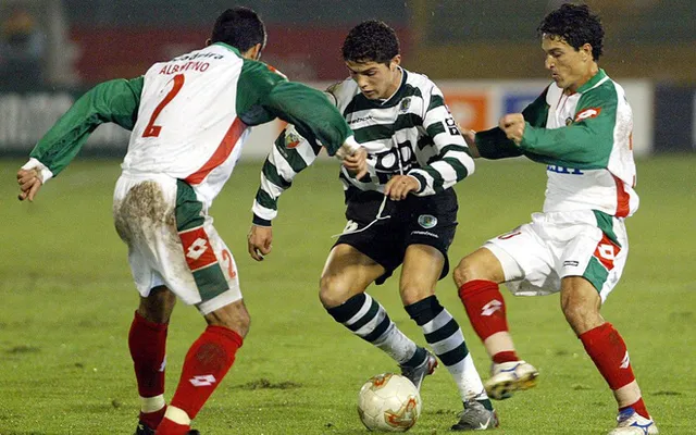 Ronaldo được đặt tên cho học viện bóng đá trẻ Sporting Lisbon - Ảnh 2.