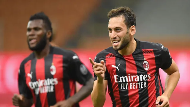 AC Milan thắng kịch tính Bodo Glimt ở vòng loại thứ 3 Europa League - Ảnh 2.