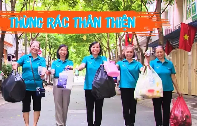 Thùng rác thân thiện - Phong trào nhỏ, ý nghĩa lớn - Ảnh 1.