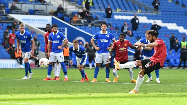 Dư âm trận Brighton 2-3 Man Utd: Chủ nhà lập kỷ lục về sự... đen đủi! - Ảnh 2.