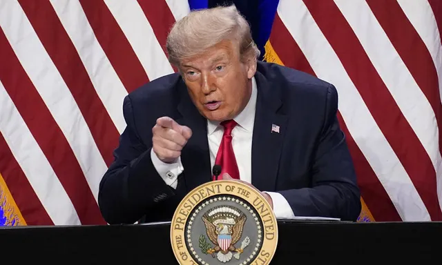 Hai ứng viên Nhà Trắng Donald Trump và Joe Biden sẵn sàng trận “so găng” đầu tiên - Ảnh 4. Hai ứng viên Nhà Trắng Donald Trump và Joe Biden sẵn sàng trận “so găng” đầu tiên - Ảnh 4.