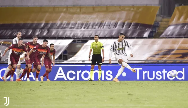 Roma 2-2 Juventus: Ronaldo lập cú đúp, Juventus ngược dòng trong thế thiếu người - Ảnh 2.