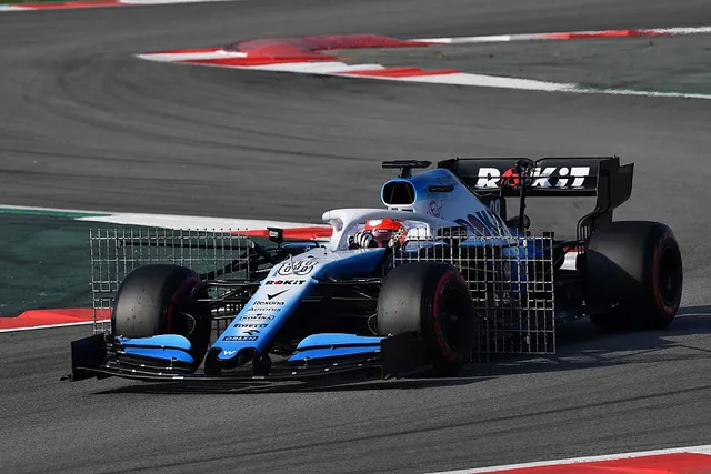 FIA xem xét rút ngắn kỳ kiểm tra xe đầu mùa giải 2021 - Ảnh 1.