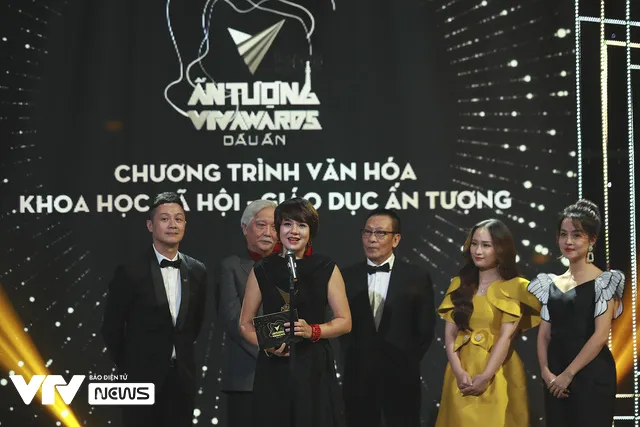 Những giải thưởng đã được trao tại VTV Awards 2020 - Ảnh 8. Những giải thưởng đã được trao tại VTV Awards 2020 - Ảnh 8.