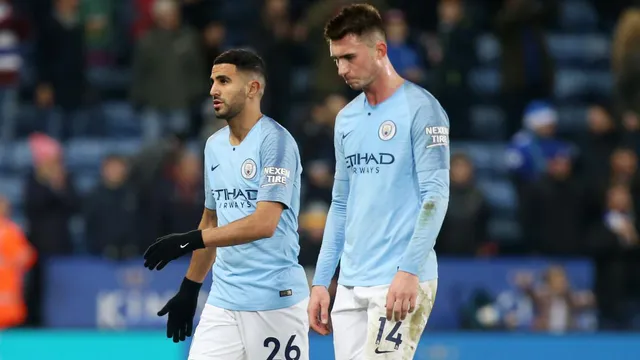 Hai ngôi sao của Manchester City nhiễm COVID-19 - Ảnh 1.