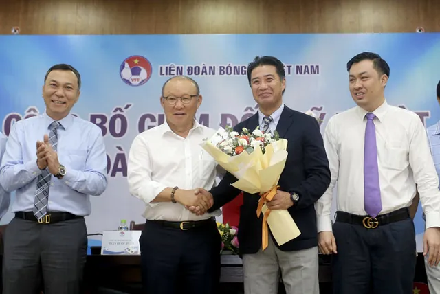 VFF chính thức giới thiệu tân GĐKT Yusuke Adachi - Ảnh 1.