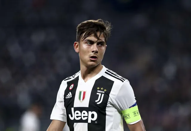 Manchester United muốn chiêu mộ Dybala để thay thế Cavani - Ảnh 2.