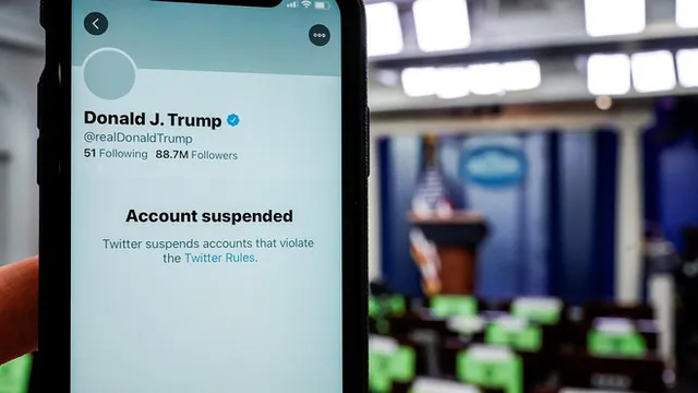 Ông Trump có đơn độc trong cuộc chiến với các mạng xã hội? - Ảnh 1. Ông Trump có đơn độc trong cuộc chiến với các mạng xã hội? - Ảnh 1.