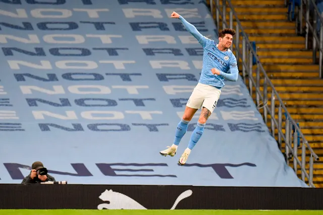 Manchester City 4-0 Crystal Palace: Áp sát ngôi đầu của Man Utd - Ảnh 1.