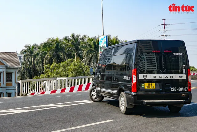 Lái xe biển xanh cố tình quay đầu tại nút giao Cầu Thăng Long - vành đai 3 - Ảnh 5. Lái xe biển xanh cố tình quay đầu tại nút giao Cầu Thăng Long - vành đai 3 - Ảnh 5.