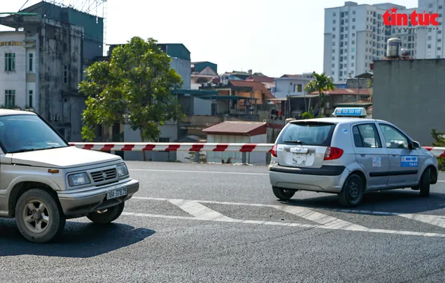 Lái xe biển xanh cố tình quay đầu tại nút giao Cầu Thăng Long - vành đai 3 - Ảnh 6. Lái xe biển xanh cố tình quay đầu tại nút giao Cầu Thăng Long - vành đai 3 - Ảnh 6.
