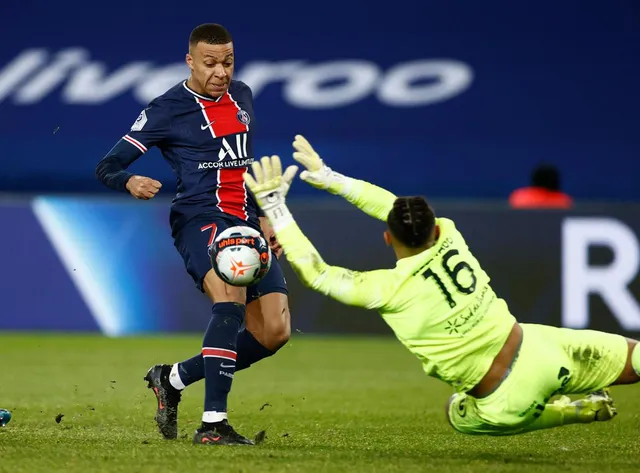 Mbappe đang thương lượng hợp đồng mới với PSG - Ảnh 2.