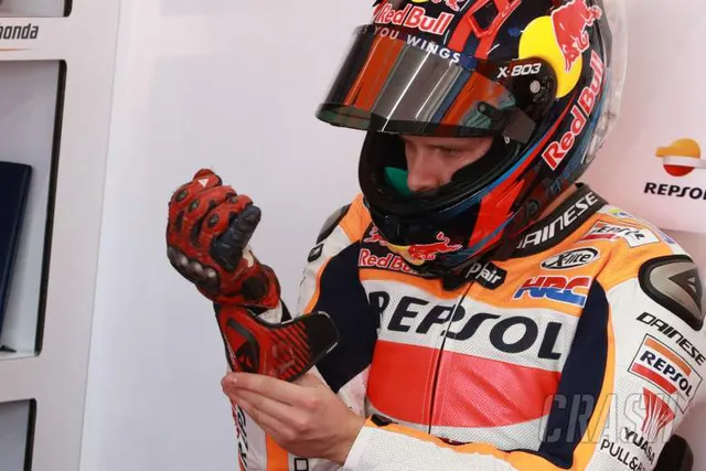 MotoGP: Repsol Honda trở thành đội đầu tiên thử nghiệm xe cho mùa 2021 - Ảnh 1.