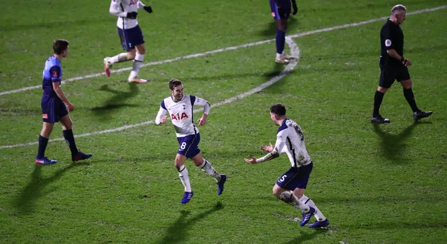 Tottenham thắng đậm đội hạng Nhất để giành quyền vào vòng 5 FA Cup - Ảnh 4.