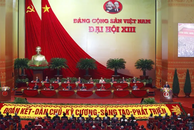ẢNH: Khai mạc trọng thể Đại hội đại biểu toàn quốc lần thứ XIII Đảng Cộng sản Việt Nam - Ảnh 1.