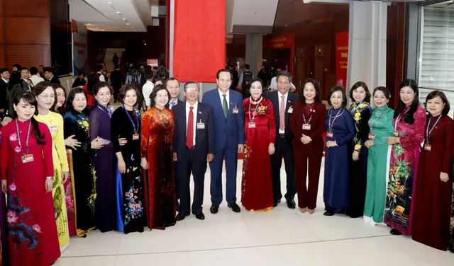 ẢNH: 222 nữ đại biểu tham dự Đại hội XIII của Đảng - Ảnh 7. ẢNH: 222 nữ đại biểu tham dự Đại hội XIII của Đảng - Ảnh 7.
