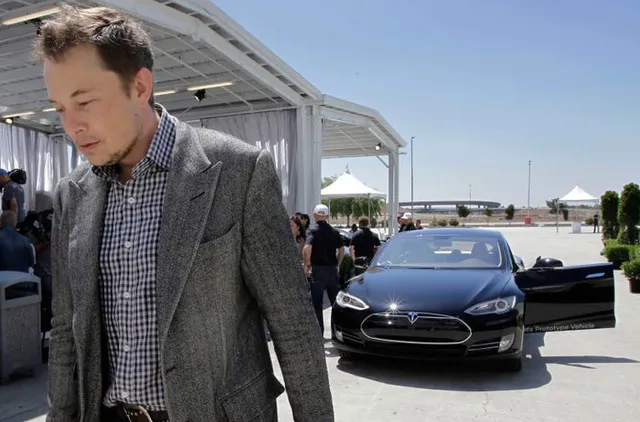 Elon Musk: Từ một đứa trẻ bị bắt nạt, nguồn cảm hứng cho Iron man, đến người giàu nhất hành tinh - Ảnh 19. Elon Musk: Từ một đứa trẻ bị bắt nạt, nguồn cảm hứng cho Iron man, đến người giàu nhất hành tinh - Ảnh 19.