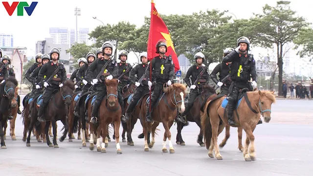 VIDEO: Hơn 4.000 cán bộ chiến sĩ diễn tập bảo vệ an ninh, an toàn Đại hội Đảng XIII - Ảnh 1.