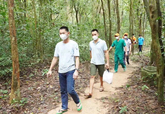 TP Hồ Chí Minh mở lại tour du lịch liên tỉnh - Ảnh 1.