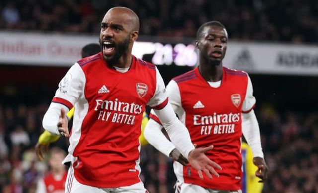 Arsenal chia điểm kịch tính với Crystal Palace trên sân nhà - Ảnh 1.