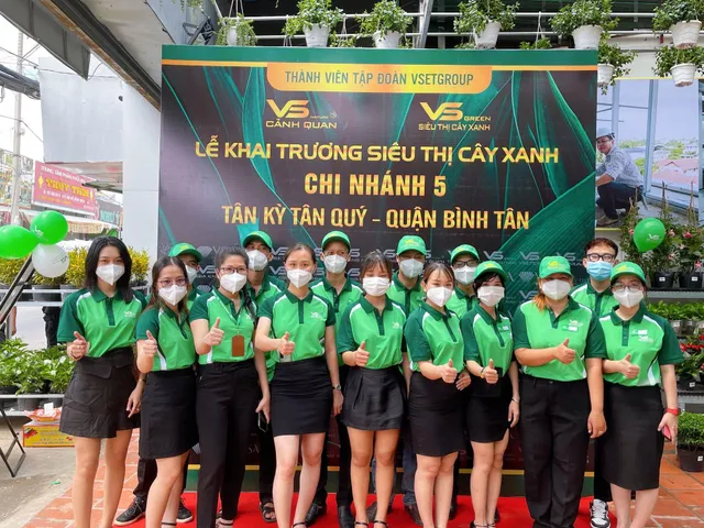 VsetGroup khai trương cùng lúc 2 Siêu Thị Cây Xanh trong 1 ngày - Ảnh 2.