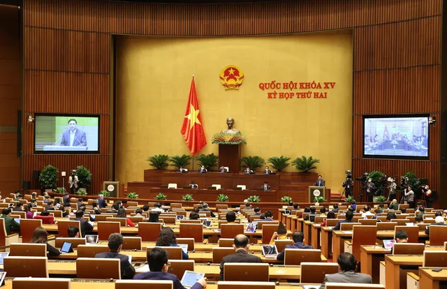 Thủ tướng: COVID-19 buộc chúng ta phải áp dụng nhiều biện pháp chưa có tiền lệ - Ảnh 3. Thủ tướng: COVID-19 buộc chúng ta phải áp dụng nhiều biện pháp chưa có tiền lệ - Ảnh 3.