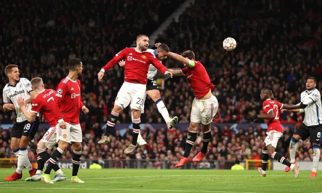 Ronaldo ghi bàn, Man Utd ngược dòng ngoạn mục trước Atalanta - Ảnh 2. Ronaldo ghi bàn, Man Utd ngược dòng ngoạn mục trước Atalanta - Ảnh 2.