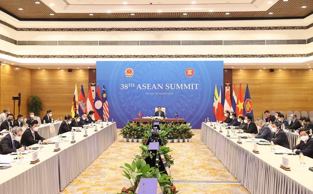 Thủ tướng: ASEAN cần định vị chỗ đứng mới, củng cố vai trò hạt nhân - Ảnh 1.