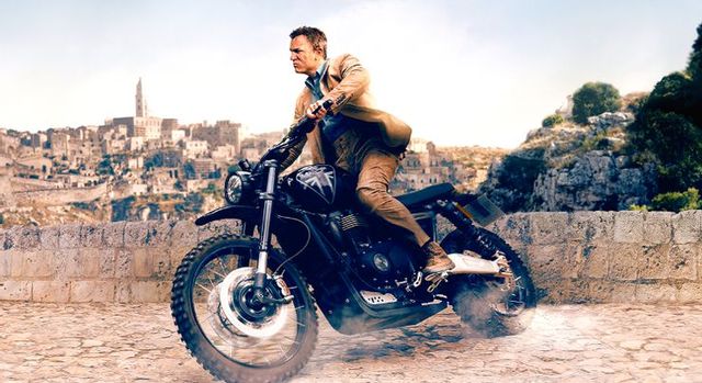 Daniel Craig đã có ý định bỏ vai James Bond từ Spectre - Ảnh 1.
