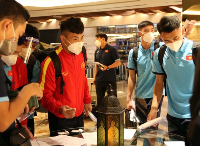 ĐT U22 Việt Nam đã có mặt tại UAE, bước vào tập huấn trước thềm Vòng loại U23 châu Á 2022 - Ảnh 1.