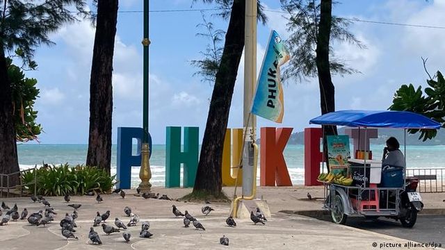 “Hộp cát Phuket” giúp Thái Lan thu về 66 triệu USD trong 3 tháng - Ảnh 1.