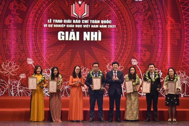 VTV đạt giải Nhất giải báo chí Vì sự nghiệp giáo dục Việt Nam 2021 - Ảnh 3.