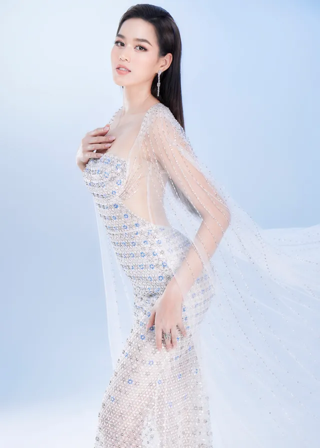 Đỗ Hà nhận sash, khoe loạt trang phục dự thi Miss World 2021 - Ảnh 6.