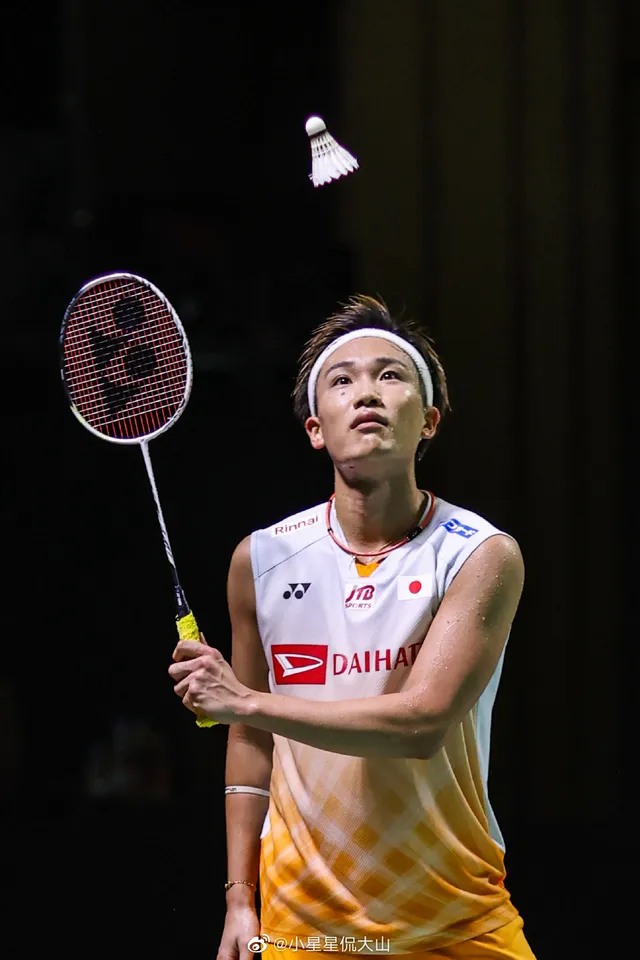 Kento Momota vô địch giải cầu lông Indonesisa Masters 2021 - Ảnh 1.