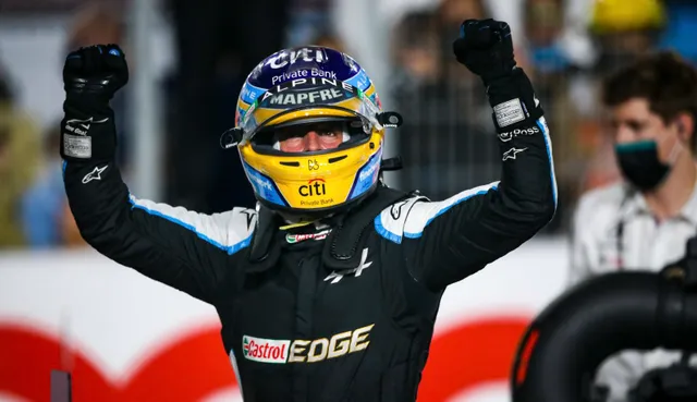 Lewis Hamilton có chiến thắng ấn tượng tại GP Qatar - Ảnh 4.