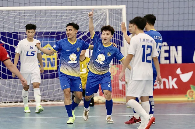 Futsal | Thái Sơn Nam gia cố ngôi đầu trước sự bám đuổi của Zetbit Sài Gòn - Ảnh 2.