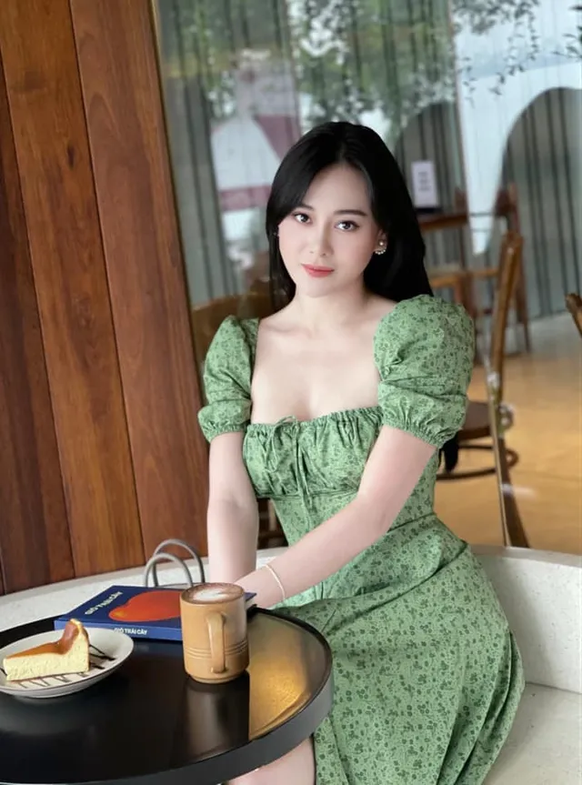 Phương Oanh thay đổi hình ảnh hậu Hương vị tình thân - Ảnh 4.