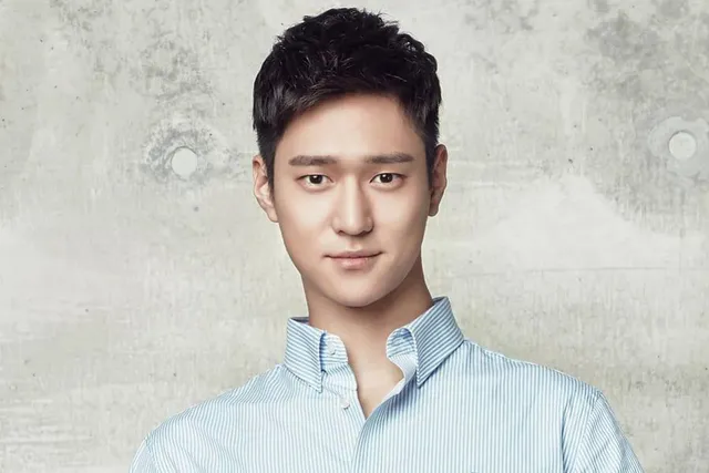 Jung Woo Sung, Go Kyung Pyo nhiễm COVID-19 - Ảnh 2.