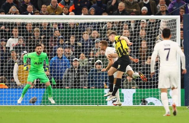 Europa Conference League | Tottenham 3-2 Vitesse | Màn ra mắt thành công của HLV Conte - Ảnh 3.