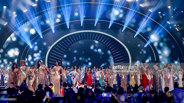 Kim Duyên trình diễn tự tin ở Bán kết Miss Universe 2021 - Ảnh 5.