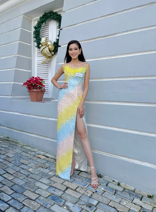 Đỗ Thị Hà khoe sắc vóc trước thềm chung kết Miss World 2021 - Ảnh 3.