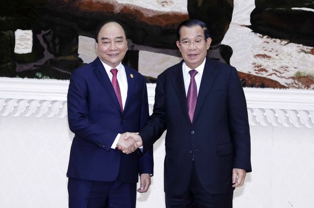 Việt Nam - Campuchia trân trọng lịch sử, rộng mở tương lai - Ảnh 2.