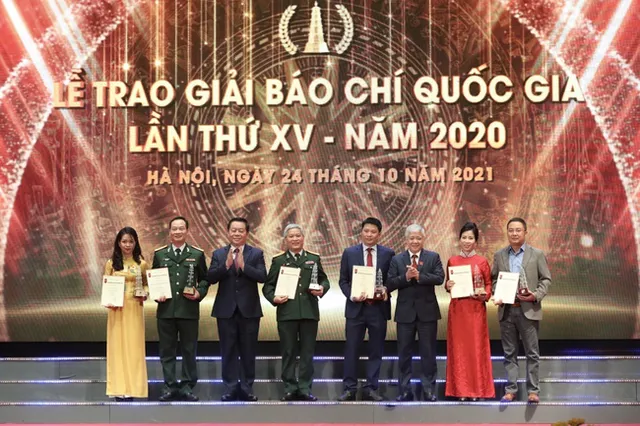 Hội nghị Báo chí 2021: Báo chí thể hiện rõ vai trò dẫn dắt, định hướng dư luận và tạo sự đồng thuận xã hội - Ảnh 1.