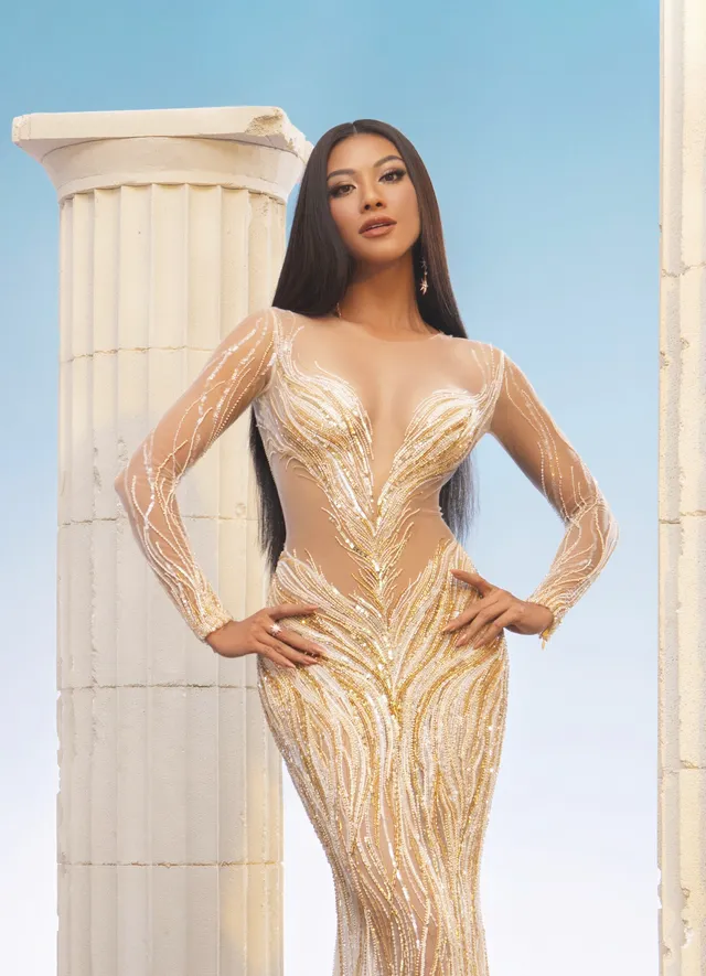 Bình chọn trang phục dạ hội cho Kim Duyên tại Miss Universe 2021 - Ảnh 1.