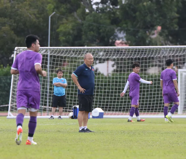 AFF Cup 2020 | ĐT Việt Nam trở lại sân tập, chuẩn bị cho mục tiêu kế tiếp vòng bảng - Ảnh 2.