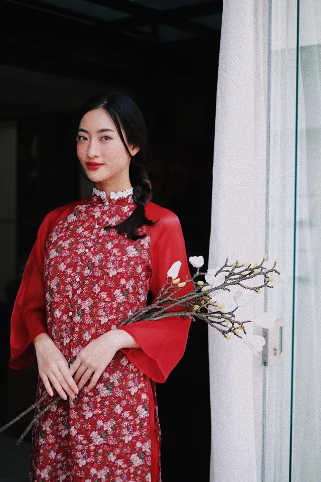 Đỗ Thị Hà và dàn Hoa hậu diện áo dài đầu xuân, ai cũng xinh đẹp ngút ngàn - Ảnh 8. Đỗ Thị Hà và dàn Hoa hậu diện áo dài đầu xuân, ai cũng xinh đẹp ngút ngàn - Ảnh 8.