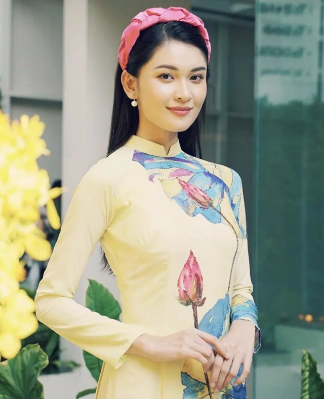 Đỗ Thị Hà và dàn Hoa hậu diện áo dài đầu xuân, ai cũng xinh đẹp ngút ngàn - Ảnh 13. Đỗ Thị Hà và dàn Hoa hậu diện áo dài đầu xuân, ai cũng xinh đẹp ngút ngàn - Ảnh 13.