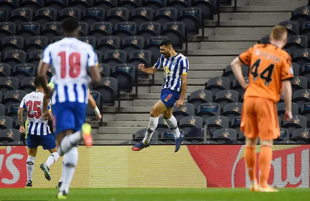 FC Porto 2-1 Juventus: Hàng thủ sai lầm, Juventus trắng tay - Ảnh 1.